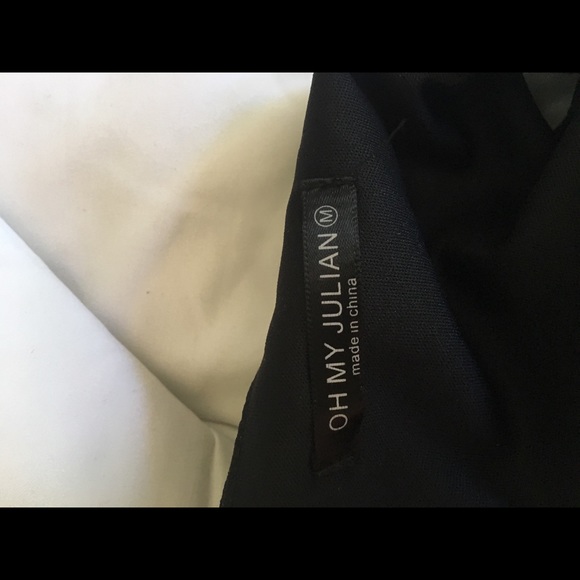 Black Dress - Picture 4 of 4